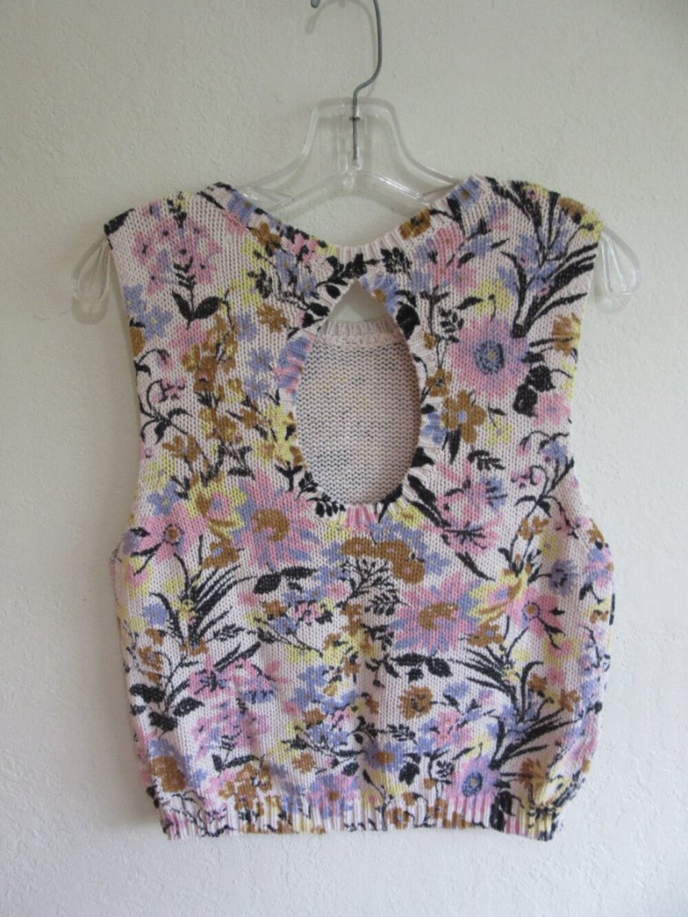 saltwater LUXE Multicolor Knit M Sleeveless Floral Pattern Cotton Sweater NWT - Picture 2 of 4
